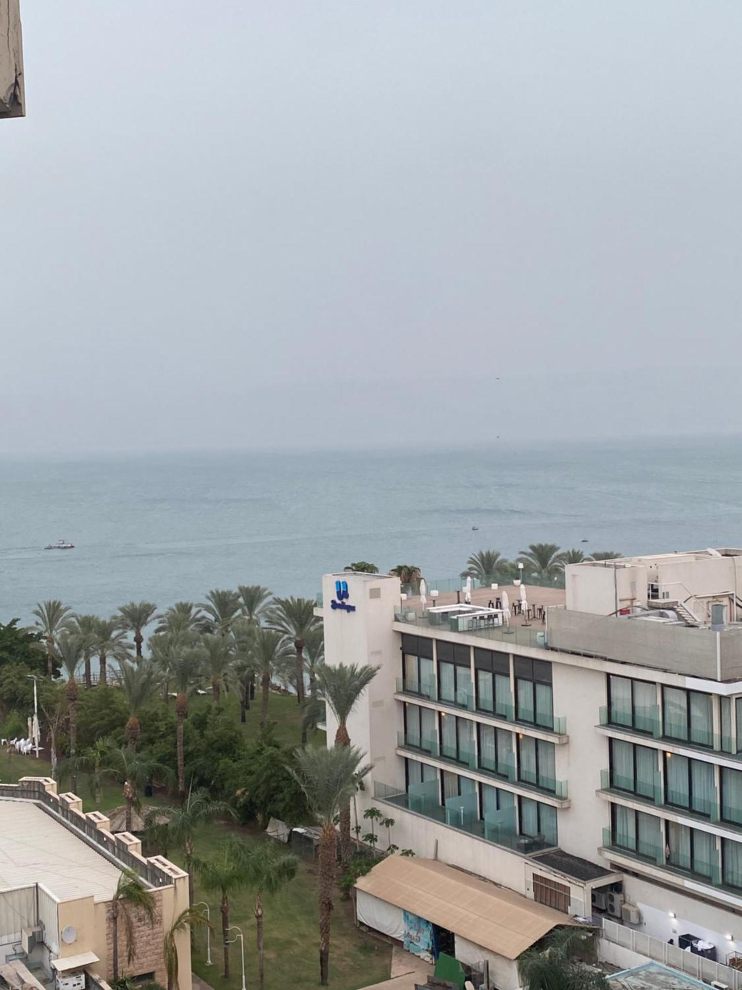 Lake Breeze Of Tiberias Apartment Exterior photo
